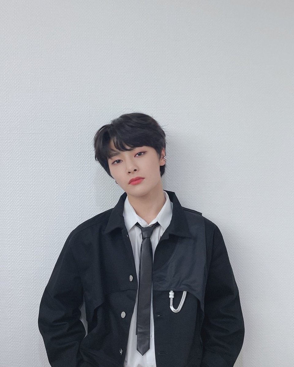 bxngpher's tweet photo. 📄Actualización de Jeongin en Instagram 📸

Todas las fotos aquí 👇

🖇;;https://t.co/QaepkoPWm8

#straykids #stay #jeongin https://t.co/ZmSiwjOZVU