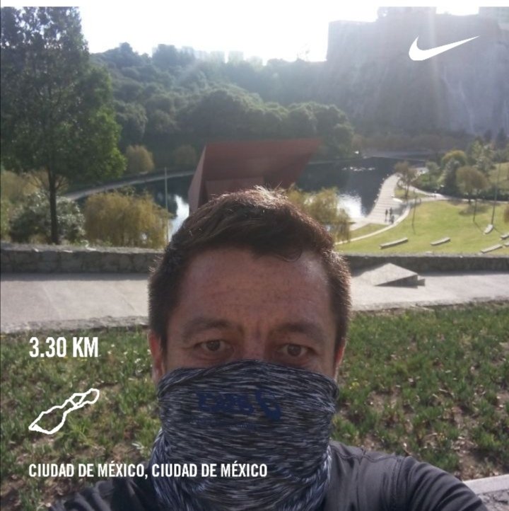 CsarEfrain's tweet photo. Excelente entrenamiento. Equipo #asicstrainingprogram 👟 🤙 🏃♂️
#Runkeeper #AsicsMéxico #nikerunclub #Sumandokms #Templorunner #YoElegiCorrer #manicomiorunner 🤪 https://t.co/mlT9IHFmL0