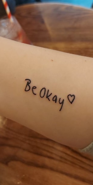 molliekate2001's tweet photo. I got it done!! thankyou sm for writing it @hrvy I love it <3 https://t.co/Yp53PQ1pFP