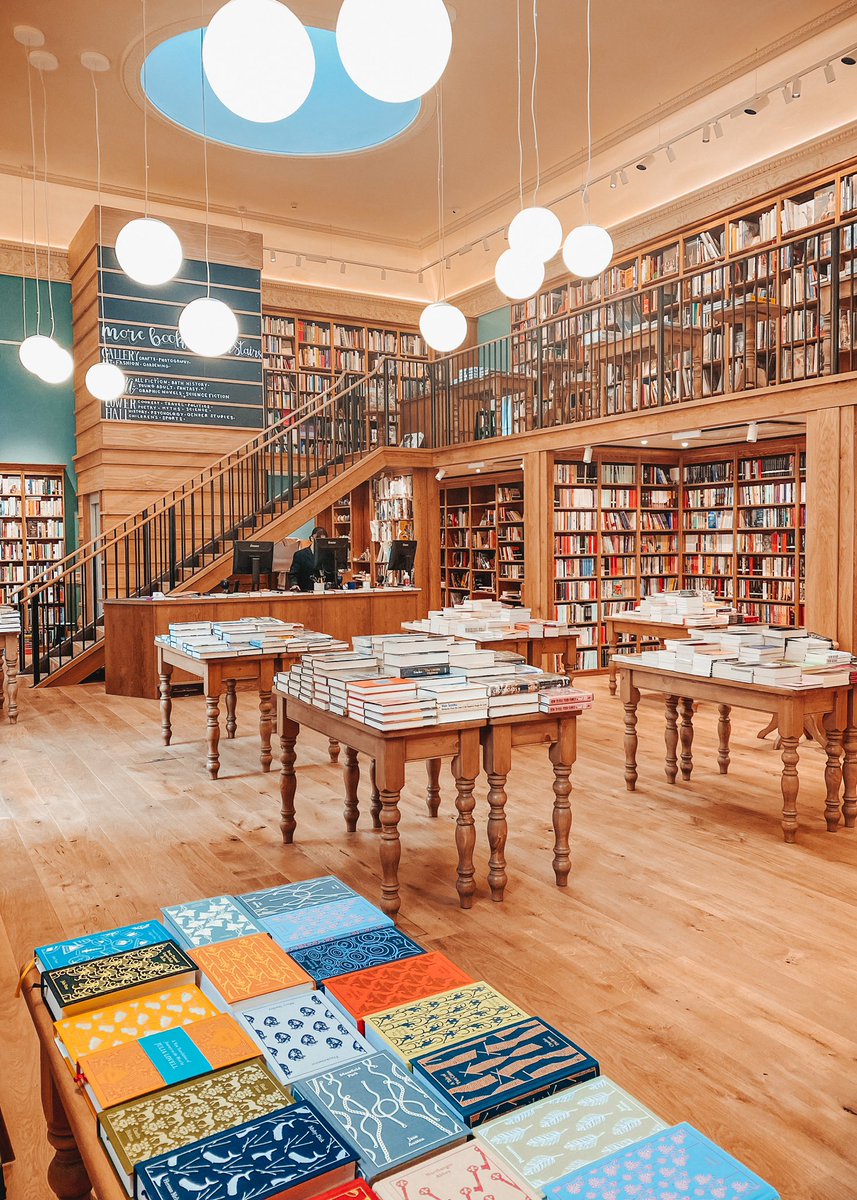 BooksNest's tweet photo. I visited the new location for @ToppingsBath today and wow! This shop has always been amazing but this new location is absolutely stunning, a maze of fiction to explore. I loved it! https://t.co/7t92WIiv2q