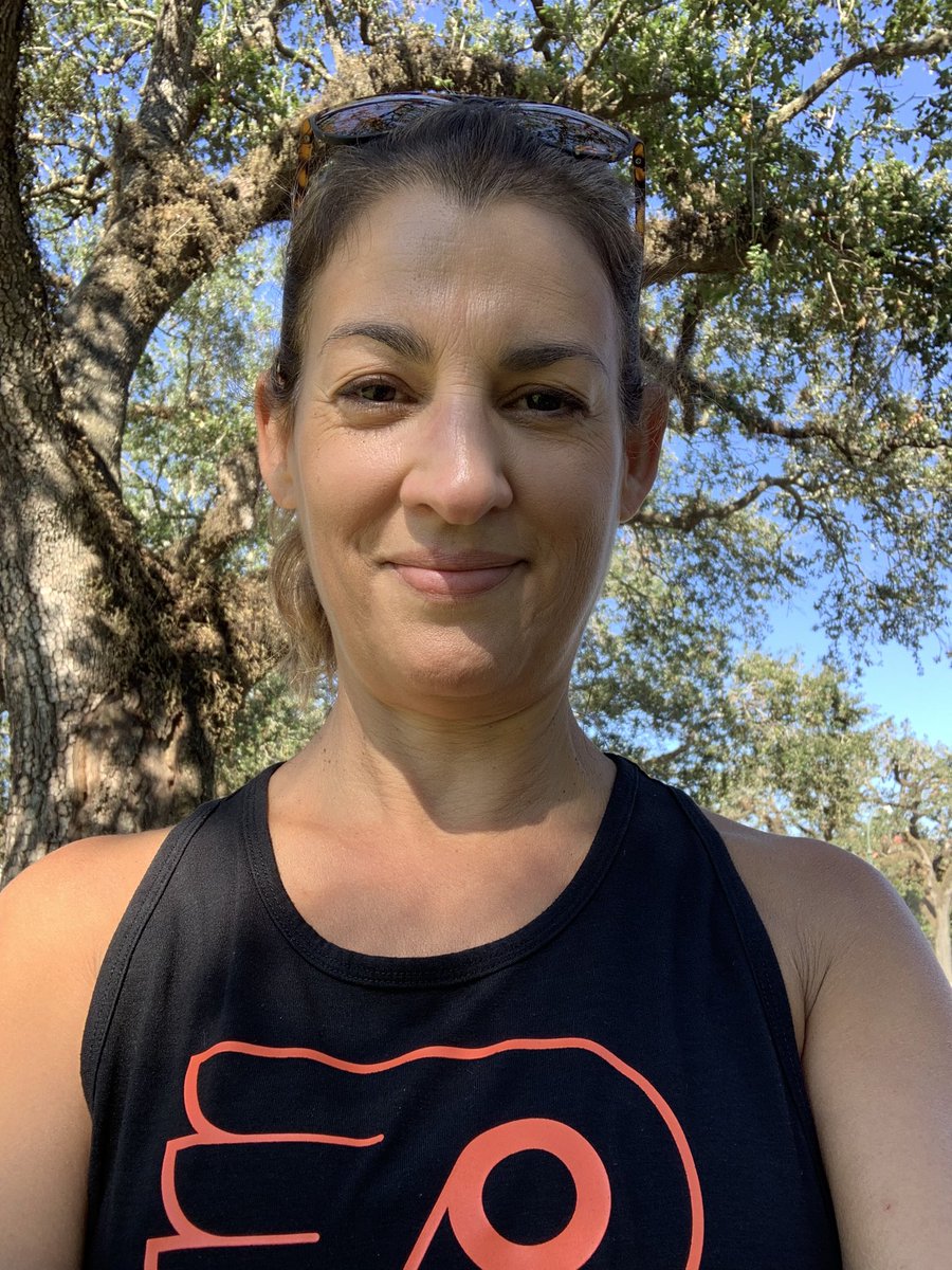 marcyzoe's tweet photo. Gritty 5K done! @FlyersCharities #Flyers #Gritty5k https://t.co/7tTO75zQpb