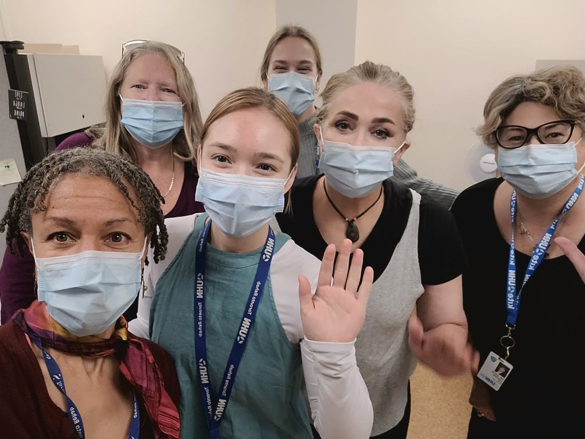 Craven Lab weekend huddling! <a href="/DrCathyCraven/">Cathy Craven</a> <a href="/JRybkina/">Julia Rybkina</a> <a href="/SCIIEQCC/">SCI Quality Care Consortium</a>