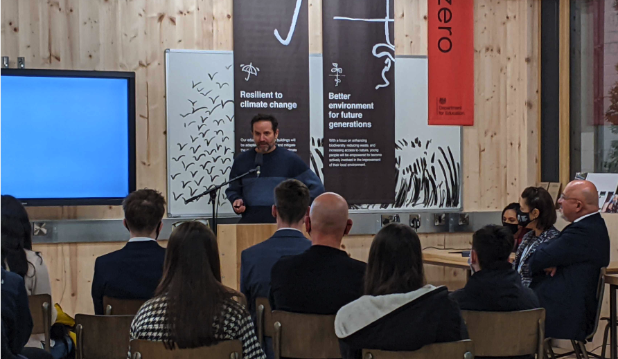 joeshort's tweet photo. Here's @DemandLogicUK at #COP26 - CEO @MikeDarby3 inspiring the next generation (and also Sec/State for Education @nadhimzahawi) to target innovation at big-league savings. In the room are the green tech innovators of tomorrow https://t.co/Y5ResdNPQH