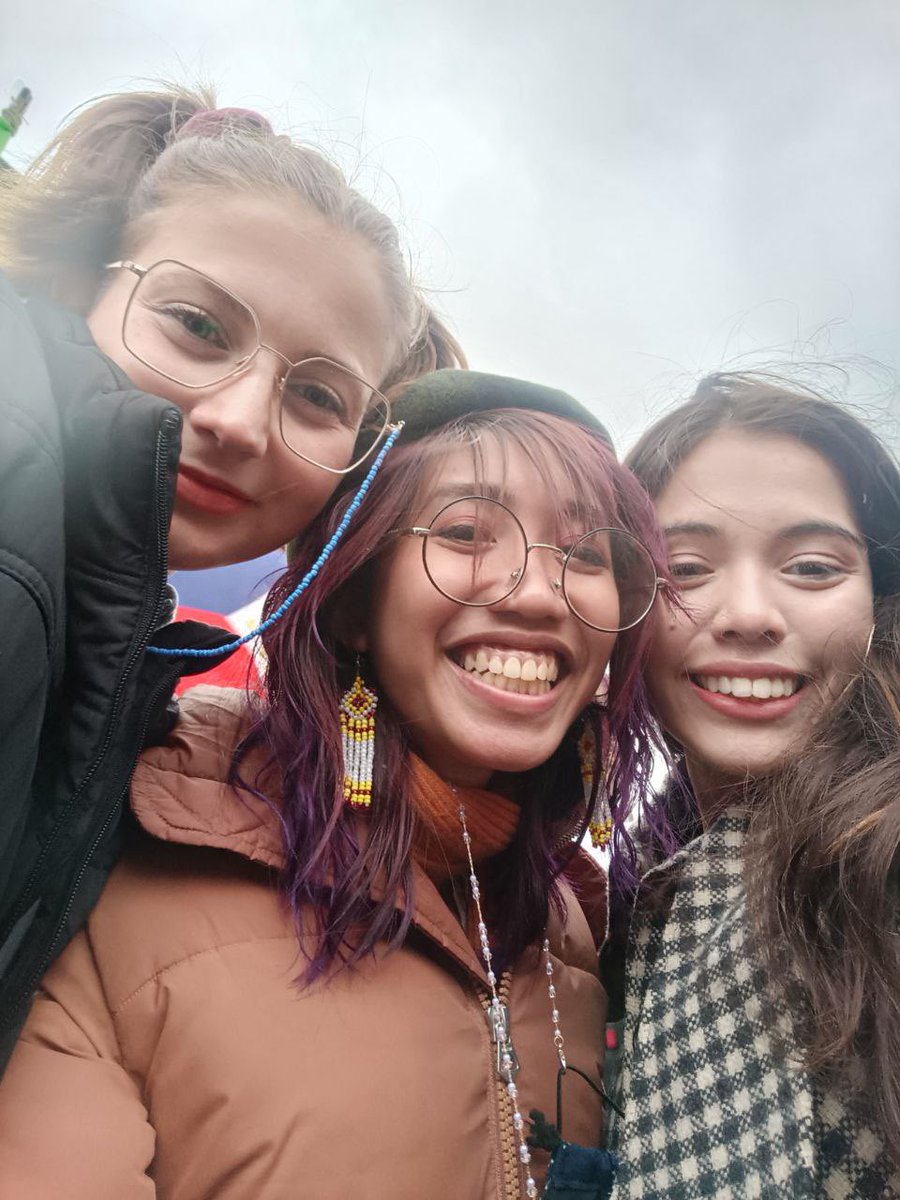 +120k people on the street today demanding actual climate action instead of greenwashing festivals for so called „leaders“ 🔥 #UprootTheSystem ciao #COP26