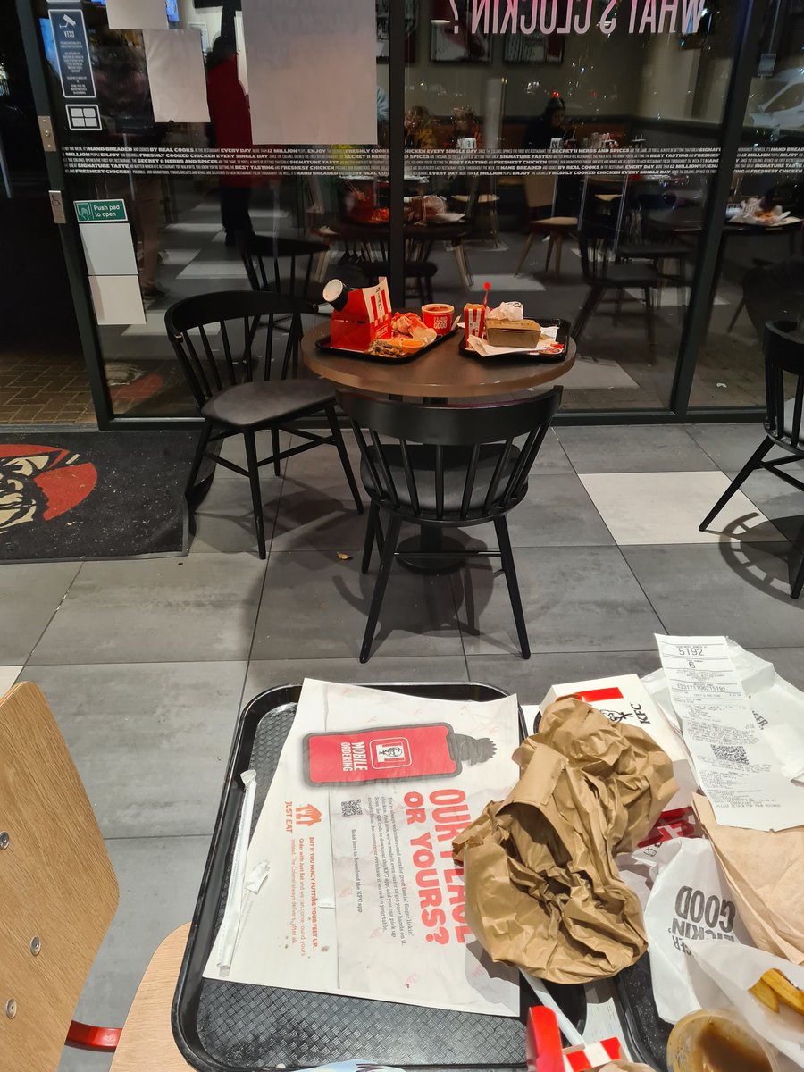 Chanacy's tweet image. This is KFC Century retail Park. Shocking @kfc appalling would not recommend. Service poor and restaurant filthy