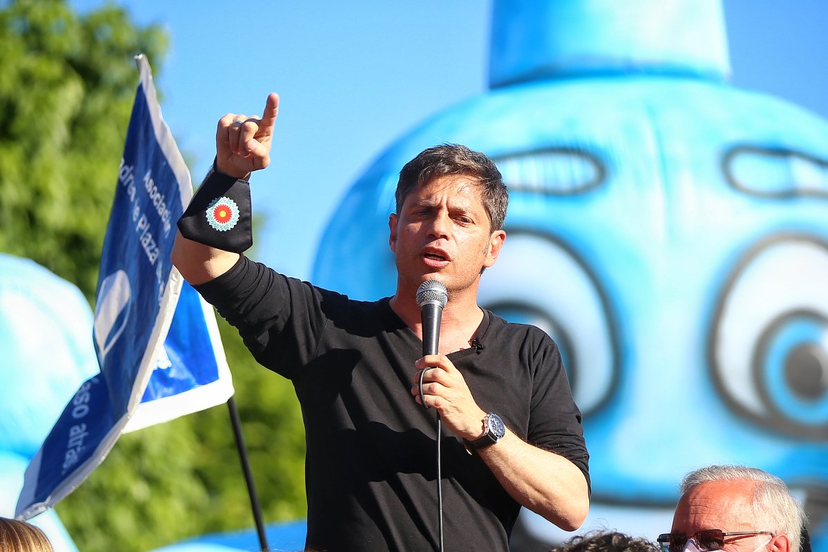 Para que la Provincia se recupere hay que profundizar los derechos de los trabajadores, mejorar el sistema de salud, invertir en educación, ciencia y tecnología, con más soberanía, más salario y más jubilaciones.