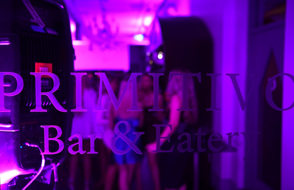 Jas Sansi (@jassansi) on Twitter photo Just papped a party <a href="/PrimitivoBar/">Primitivo Eatery & Bar</a> <a href="/ColmoreBID/">ColmoreBID</a>.
Owner Preet said I looked shattered, to quote Hanif Kureshi "London kills me."
I blame the joys of Handsworth Wood (clearing leaves), Parenthood (Airport drop offs at 4am) and <a href="/ninderjohal/">Ninder Johal DL</a> #sigslondon21
Happy Weekend everyone Just papped a party <a href="/PrimitivoBar/">Primitivo Eatery & Bar</a> <a href="/ColmoreBID/">ColmoreBID</a>.
Owner Preet said I looked shattered, to quote Hanif Kureshi "London kills me."
I blame the joys of Handsworth Wood (clearing leaves), Parenthood (Airport drop offs at 4am) and <a href="/ninderjohal/">Ninder Johal DL</a> #sigslondon21
Happy Weekend everyone