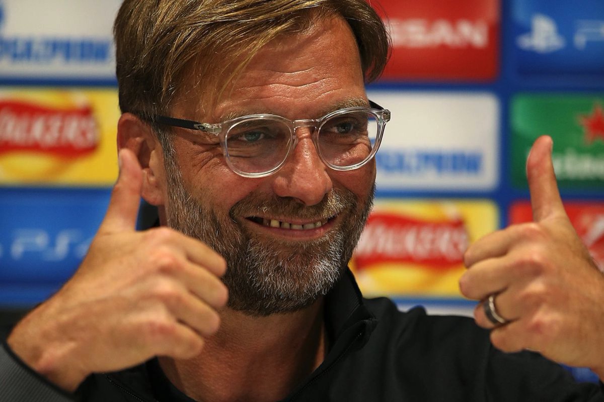 TheAnfieldTalk's tweet photo. Southgate says Klopp keeps taking digs at him: 

“I don't quite know why he keeps having a swing but you'd have to ask him, I've noticed quite a few articles and quite a few comments, which is always interesting to see. You’d have to ask him why he’s made the comments he has.” https://t.co/0W8x3CKmmf