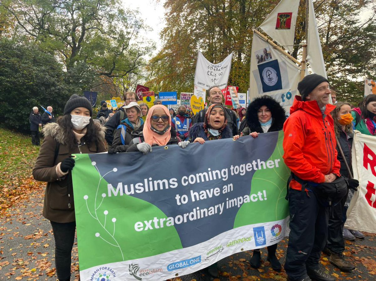 EcoIslam_IFEES's tweet image. #GlobalDayofAction Our volunteers and #Ummah4Earth coalition partners were out in force today campaigning for #ClimateJustice in Scotland, England and Wales.