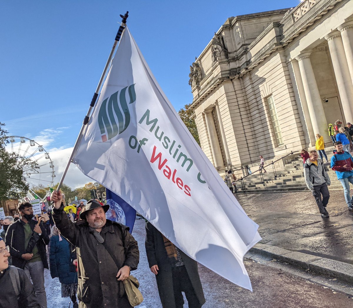 EcoIslam_IFEES's tweet image. #GlobalDayofAction Our volunteers and #Ummah4Earth coalition partners were out in force today campaigning for #ClimateJustice in Scotland, England and Wales.
