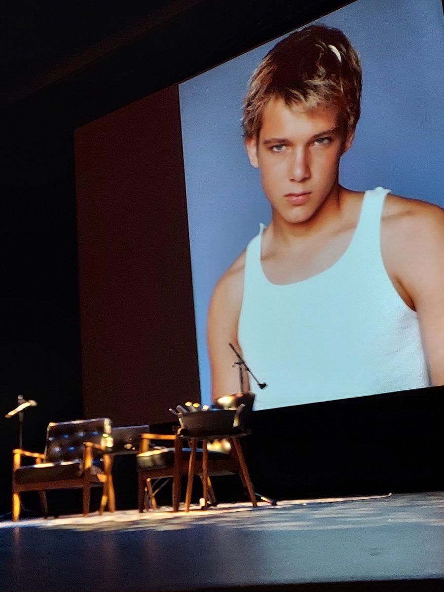 AtomicBoogeyman's tweet image. No context Dollop photo.
Had a great time in SF, can't wait to see you again! Enjoy the treats guys!