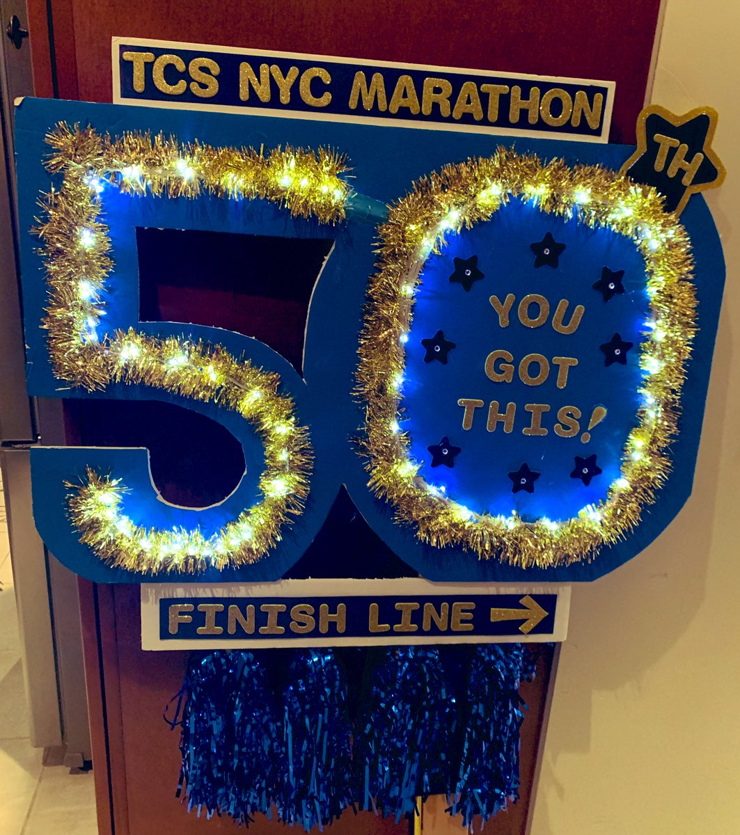 traceybwilson's tweet image. Who's ready!?! 🤗

I missed you all last year - but we are back!!! And I'll be seeing you at Columbus Circle - cheering you to the finish!!! 🎉 🎉🎉 YOU GOT THIS!!! 🎉🎉🎉

 #TCSNYCMarathon @abc7NY #50YearsRunning 🎉 @nyrr @achillesint 

#icheerforyou 💖