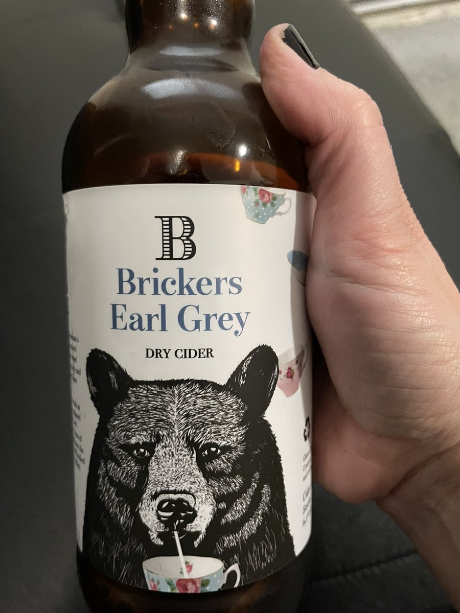 ember_vine's tweet photo. I did not expect to like this tea infused cider from @BrickersCider but it’s sooooo yummy. Just had to share. 😁 https://t.co/OVbxwsi4NF