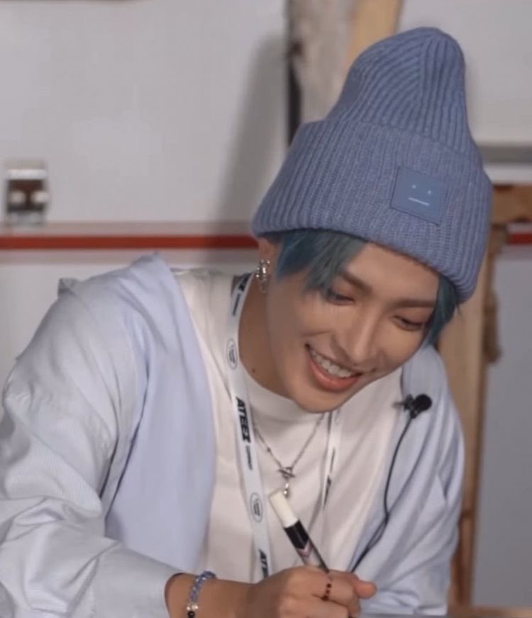 sp0iicy's tweet photo. happy biggtday hongjoong <3
#영원한_캡틴_홍중데이
#HappyBirthdayKimHongjoong
#AllEyesOnHongjoong https://t.co/sw34BsuHWP