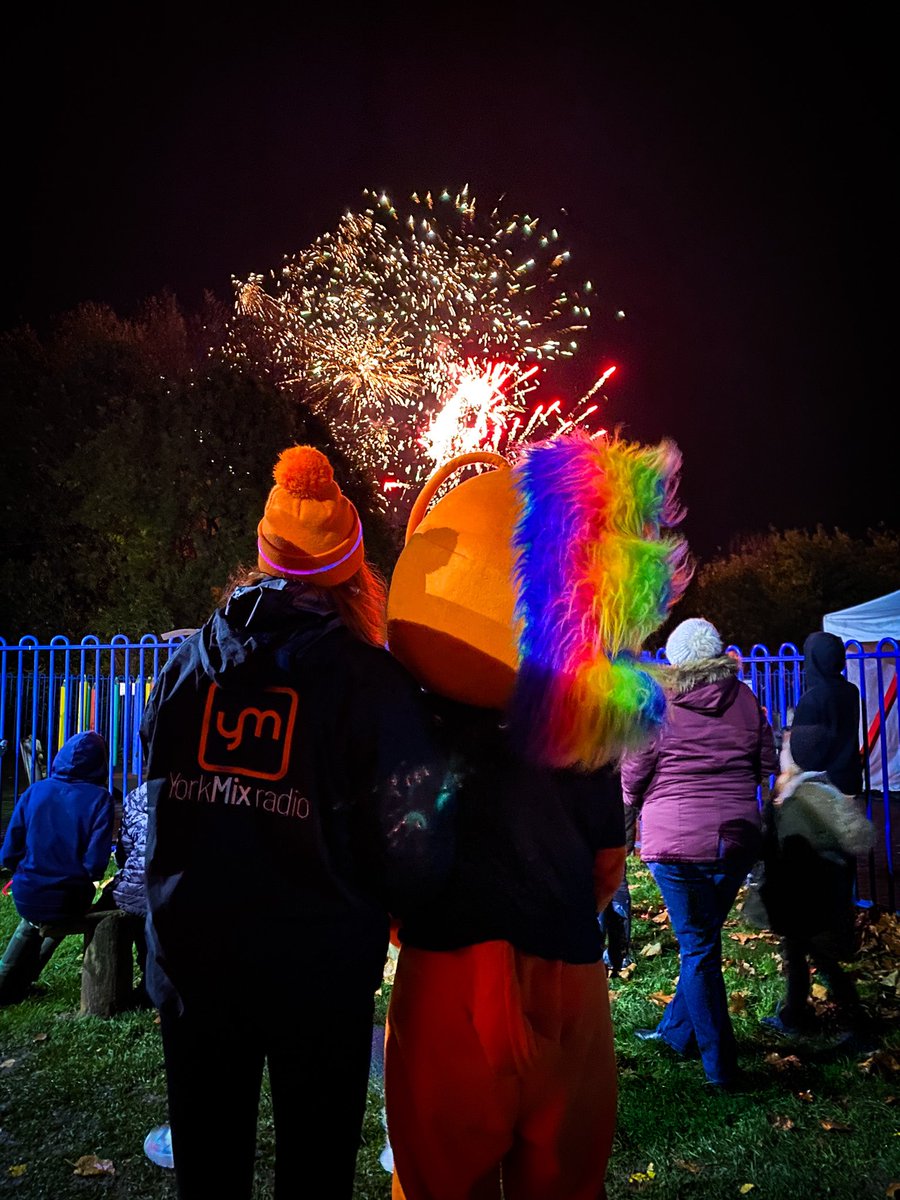 victoria charles (@misscharlesyork) on Twitter photo William #yorkmixradiohero lighting the bonfire with the Mayor of Selby and sister Grace. The Crosby family, Mixie the Monster and me 🎆🙌 <a href="/theyorkmix/">YorkMix</a> #selbybonfire <a href="/SelbyTC/">Selby Town Council</a> <a href="/Selby_Times/">Selby Times</a> <a href="/misscharlesyork/">victoria charles</a> #localradio William #yorkmixradiohero lighting the bonfire with the Mayor of Selby and sister Grace. The Crosby family, Mixie the Monster and me 🎆🙌 <a href="/theyorkmix/">YorkMix</a> #selbybonfire <a href="/SelbyTC/">Selby Town Council</a> <a href="/Selby_Times/">Selby Times</a> <a href="/misscharlesyork/">victoria charles</a> #localradio