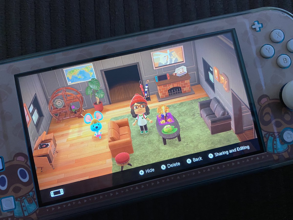 AmpiSaha's tweet image. So, this lil guy stopped by my house today… #Broccolo #AnimalCrossingNewHorizions