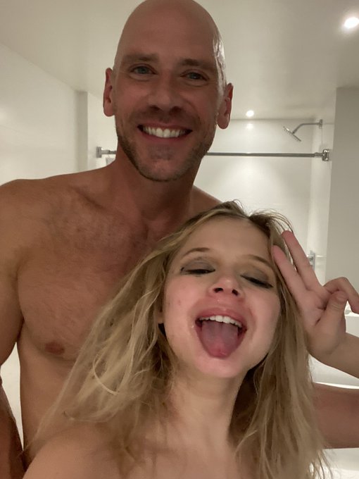 Tried taking on the final boss of porn @JohnnySins  and I was defeated better luck next time I guess<a class="tags" href="/tag/johnnysins">@johnnysins</a>