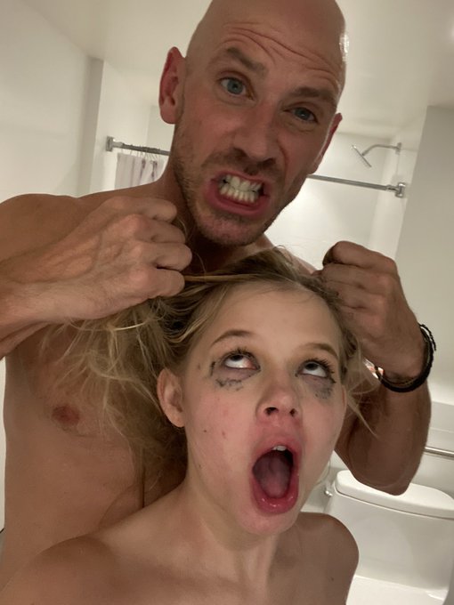 Tried taking on the final boss of porn @JohnnySins  and I was defeated better luck next time I guess<a class="tags" href="/tag/johnnysins">@johnnysins</a>