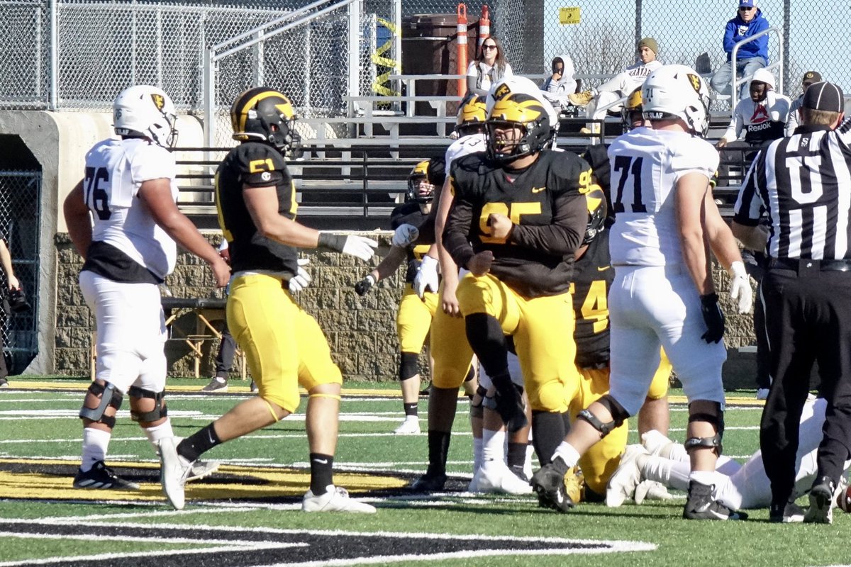gustiefootball's tweet photo. GO GUSTIES

#GET23 #gogusties https://t.co/5THCmm1gbD