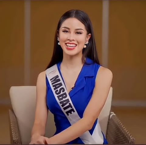 The audacity to doubt her personality is so dsgstng.I'll never tired to say that kisses is so odd,i've been watching and observing ppl in ure station and i admit when k left,wala na rin akong interes bcoz we(1)

RESPECT KISSES DELAVIN