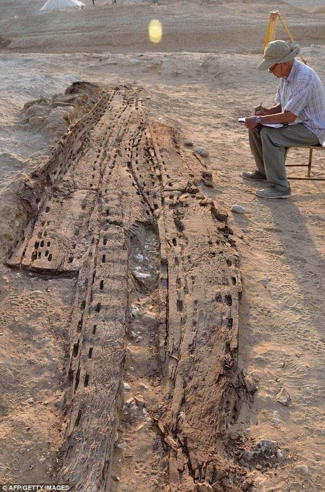 5,000-year-old wooden boat used by the pharaohs is discovered by French archaeologists.

#archaeohistories