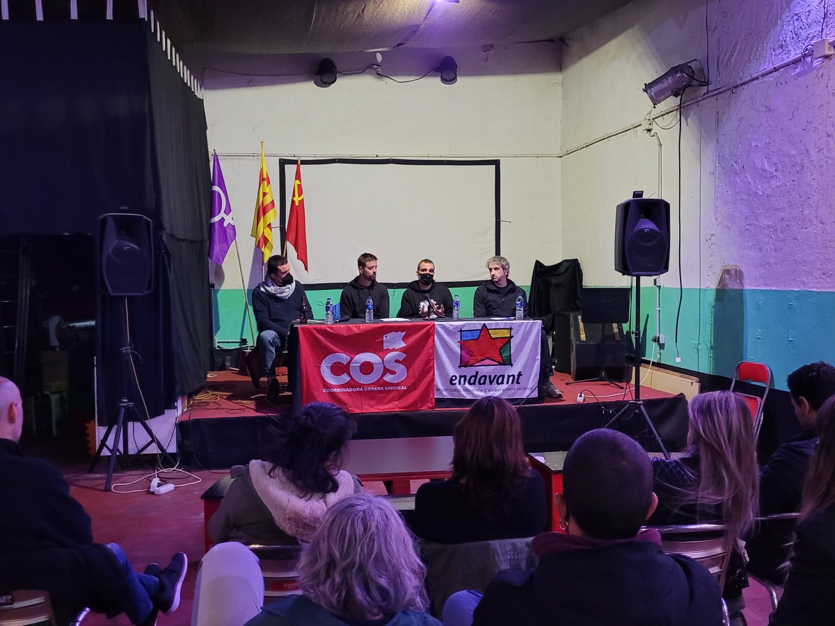 EndavantPB's tweet photo. 🔴 Suport a la vaga dels bombers Forestals @BbffDe
🔸Defensem el treball digne
🔸Defensem els serveis públics
🔸Per la internalització de les treballadores i contra les privatitzacions
#SolidaritatDeClasse https://t.co/WjVF4TPee5