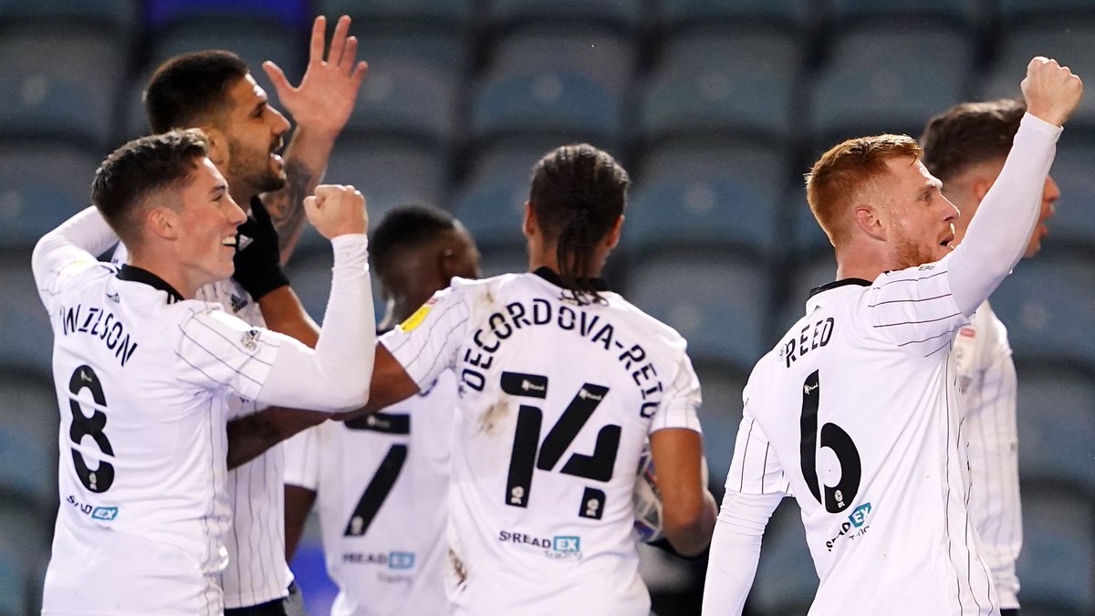 Fulham_Focus's tweet photo. It’s sensational winning 7-0 but it’s results like today when you aren’t at your best that show the signs of a really good team.
We got the job done and that’s all that matters.👏⚫️⚪️
#FFC | #PETFUL https://t.co/7vO7Xwxm6V