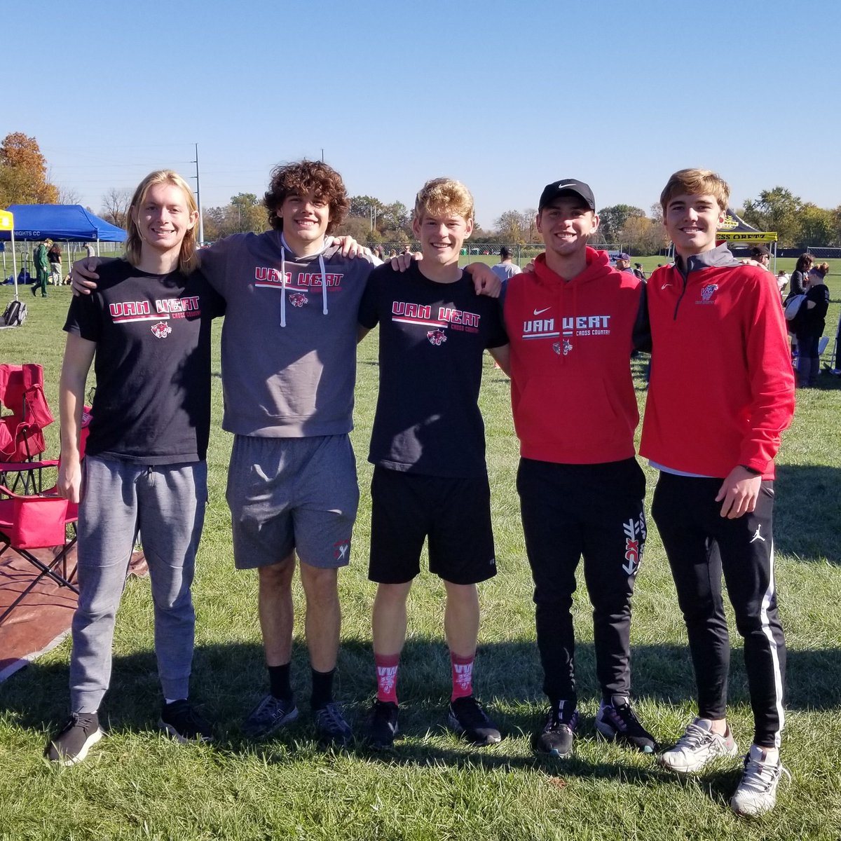 vanwertxc's tweet photo. Hunter places 56th at the State meet, capping off an amazing VWXC career.

He goes out with the support of many of his teammates, including these guys, one of the best groups of seniors a coach could ask for.

#CougarPride
#ForTheBoys https://t.co/fasdwKYZBn