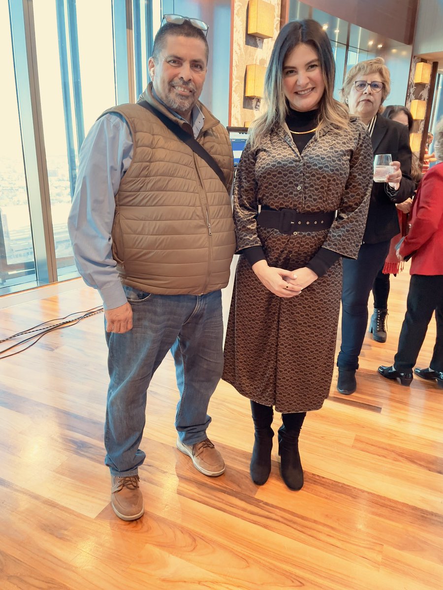 Esta tarde en madrid reunión con la <a href="/cindyportal/">Cindy Mariella Portal</a> y la diáspora de Madrid muy buenas noticias <a href="/nayibbukele/">Nayib Bukele</a> gracias por seguir construyendo un Nuevo El salvador