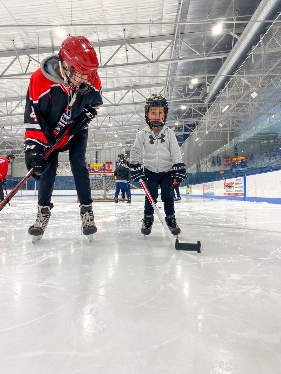SuburbanIceMac's tweet photo. This is always one of our favorite days - #TryHockey for Free Day. We got to see kids take their first steps, learn to skate and score their first goals. A big THANK YOU to Anchor Bay High School and Romeo High School for volunteering! https://t.co/xYK1EcEfWk