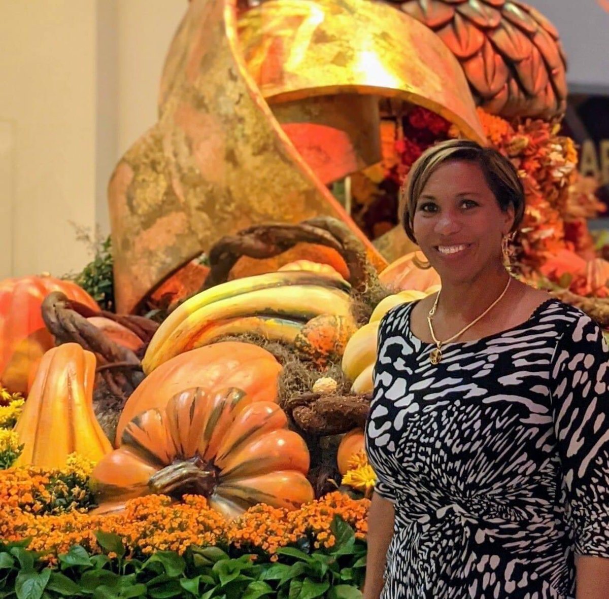 Happy November! Remember to “fall back” on Sunday, 11/7, turning the clocks back an hour, officially at 2 am. Most folks will turn their clocks back an hour when they go to bed tonight. It’s a good time to change batteries in your smoke detector &amp; CO detector too. Fall is here!