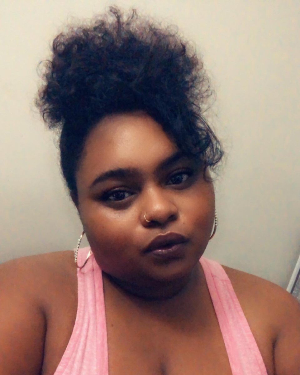 AuntieKeedie's tweet photo. The Wealthy Auntie #WeekendsInTexas #BirthdayBehavior π₯°ππ https://t.co/iNBxJtbchP