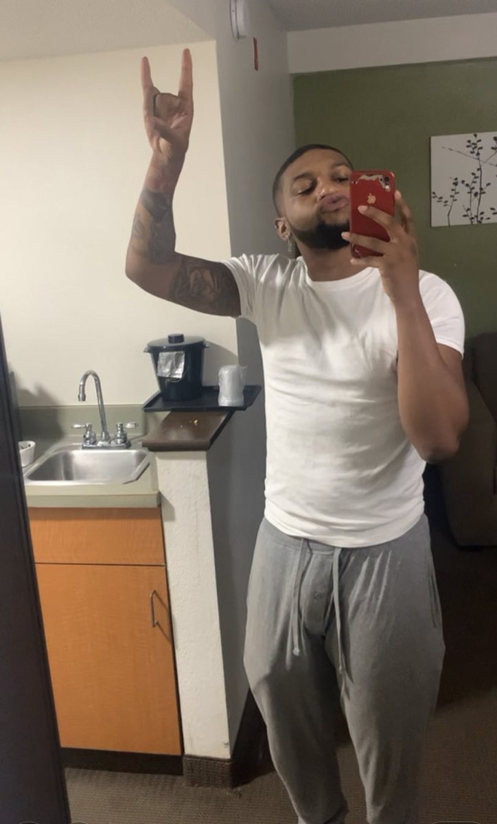 STITCH♋️🌊 tweet media