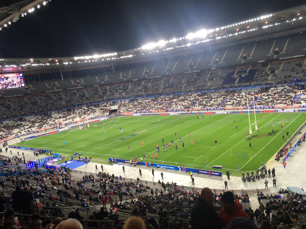 MaxPah's tweet photo. En place ! Merci @Paramourdurugby 

Pensées aux Twittos de la grande époque !!! #TeamRM #Team3emeMiTemps Bon match à tous, allez les bleus 💙 https://t.co/LRw96W08JE