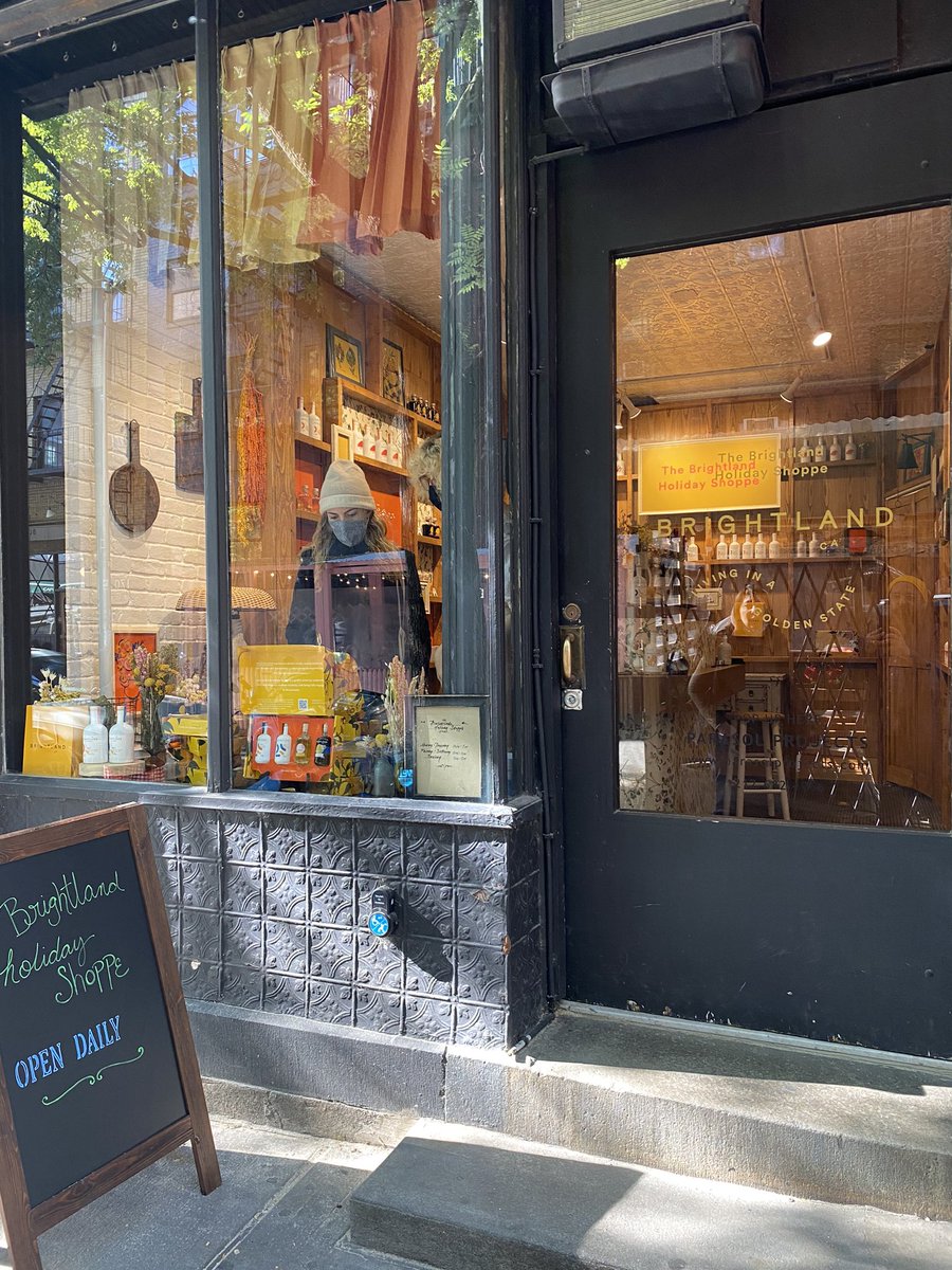 LunchPartners's tweet photo. Don’t miss the first ever pop-up shop by @WeAreBrightland !! 173 Houston Street NYC — open now! https://t.co/h9rvwoFVrK