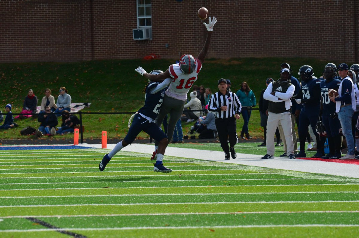 UVAWiseCavs's tweet photo. Words can’t describe @UVWiseFootball’s Devin Heckstall’s catch but these pictures can.

Simply Elite

#GoCavsGo l #IgnitedWeStand https://t.co/AWaW0XaNX8
