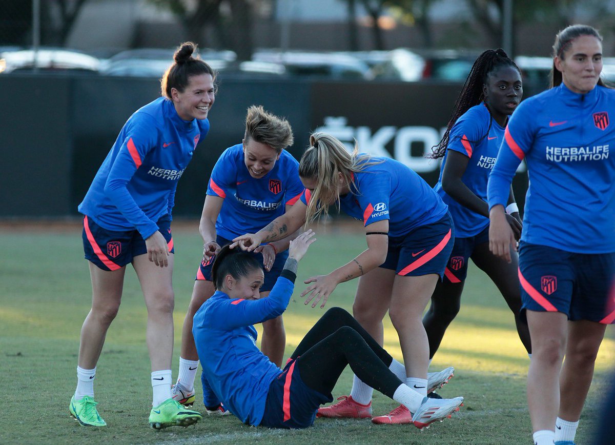 AtletiFemenino's tweet photo. 🔁 Team 😃 👉  🇻🇪&amp;🇨🇴

❤️ Team 😃 👉  🇪🇸&amp;🇳🇱 https://t.co/eQ3bhfPEBF