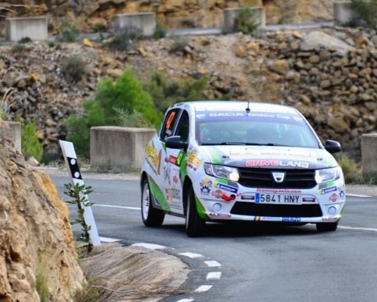 TRS Racing Team tweet media