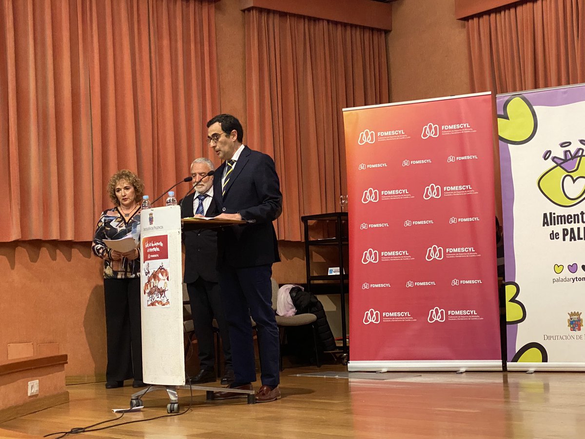 palencia_deport's tweet photo. 🧗⛰Ha sido un honor ser anfitriones y acompañar a la @FDMESCYL en su Gala regional ….👏👏Enhorabuena a todos los premiados y a los organizadores del acto https://t.co/GeK0g74xDM