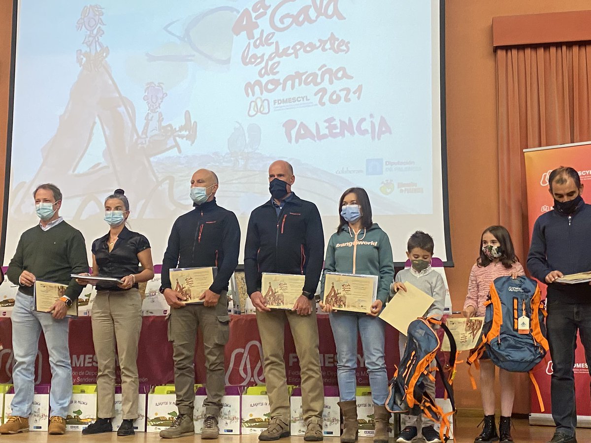 palencia_deport's tweet photo. 🧗⛰Ha sido un honor ser anfitriones y acompañar a la @FDMESCYL en su Gala regional ….👏👏Enhorabuena a todos los premiados y a los organizadores del acto https://t.co/GeK0g74xDM