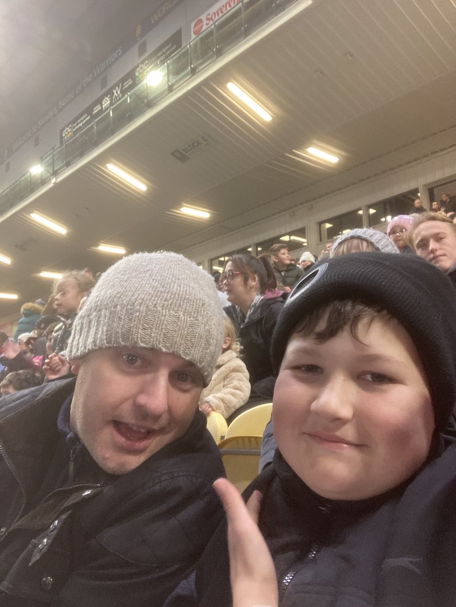 dinxminx77's tweet photo. @SixwaysStadium #backwithabang https://t.co/RWvoefbYVv