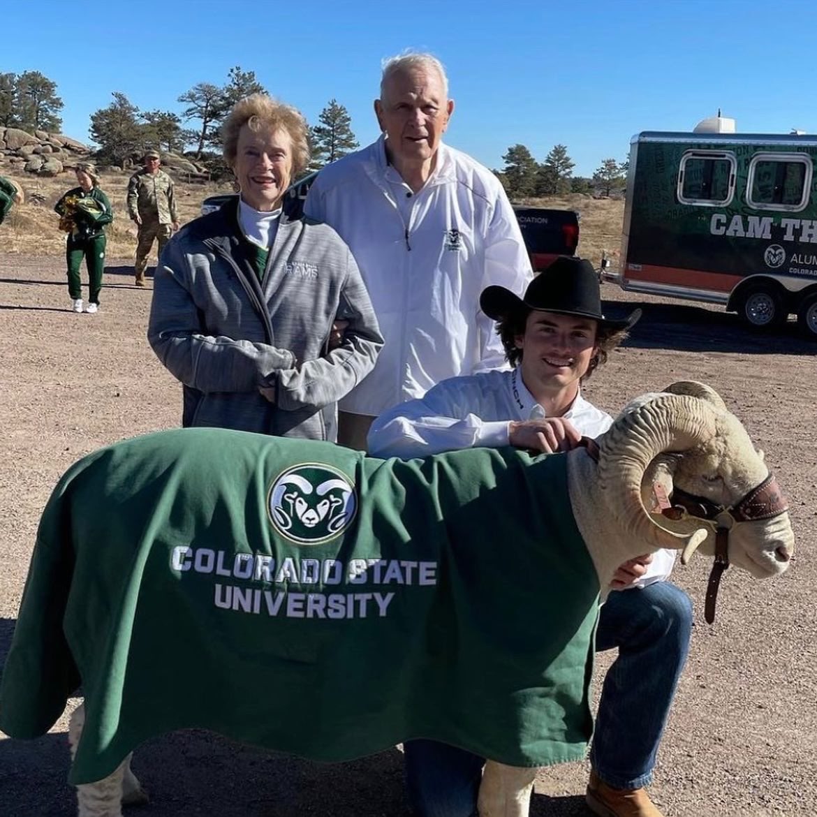 CSUCamtheRam's tweet photo. Reunited with my border buddy for this year’s Bronze Boot Run!🐴🐏 #KeepTheBoot https://t.co/zjRWE0sYq2