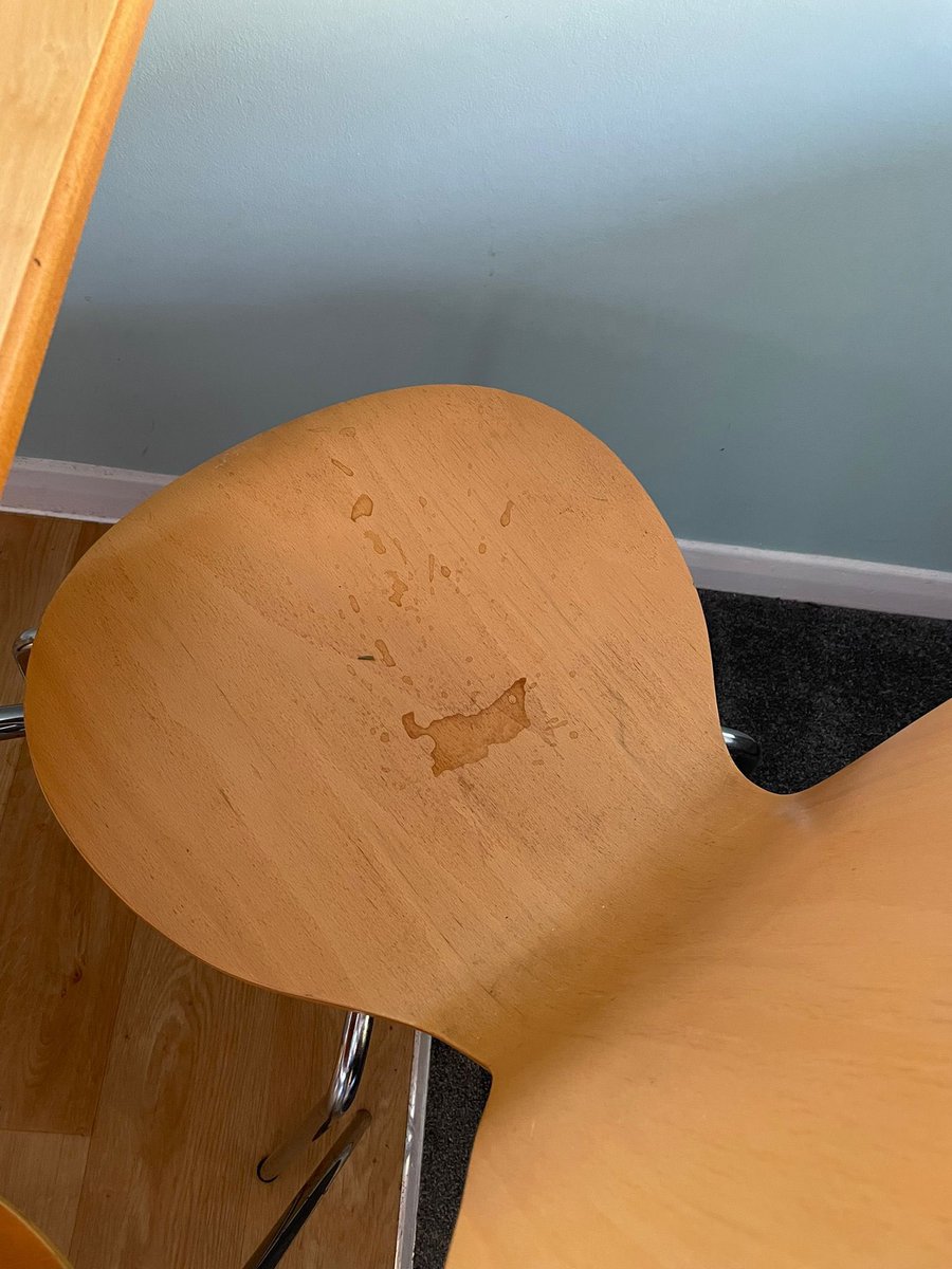 E_lowe87's tweet image. Disgusting service from @Butlins Our room was absolutely awful on arrival. Made a formal complaint and was advised that we would receive a response within 35 days but that didn’t happen. Time to take the complaint to the next step. Never stay at Butlins Minehead!!!