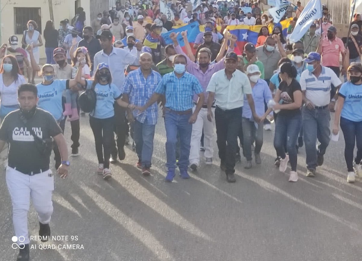 PrimeroInfante's tweet photo. Marcha por la vida y exigencia de oxígeno, medicinas e insumos médicos para el pueblo de Valle de la Pascua y Espino ,#YoVotoUnidad #VOTAUNIDAD #LaDeLaManito #cambialos #QUESEMUEVALAESPERANZA https://t.co/s2CkTYcAwJ