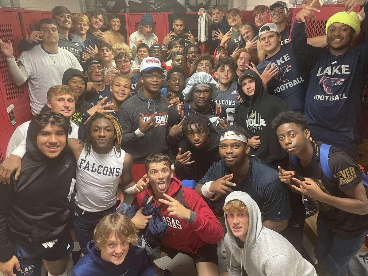 MatthewF2024's tweet photo. Until next year...✌🏿blessed to play with all you guys fr gonna miss y’all❤️ https://t.co/ABtcbg7wfB