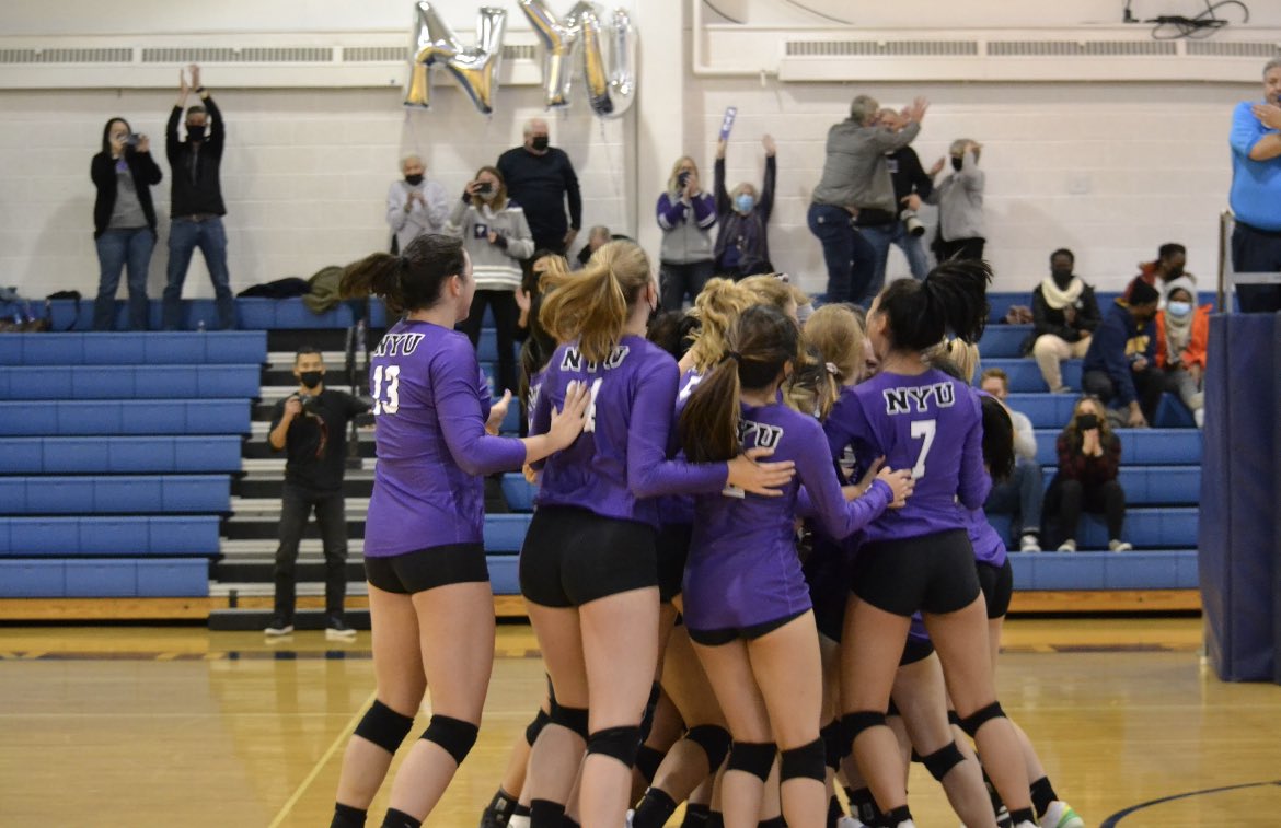 WVB | CHAMPS!!! <a href="/nyuwomensvolley/">NYU Women's Volleyball</a> claims first <a href="/NewsUAA/">UAA News</a> Championship title in program history with a four-set win over Emory 🏆🔝

🏐 Holz (11 kills, 10 digs)
🏐 Ausmus (11 kills, 6 blk)
🏐 Lewandowski (10 kills, 5 blk)
🏐 Dao (29 ast)