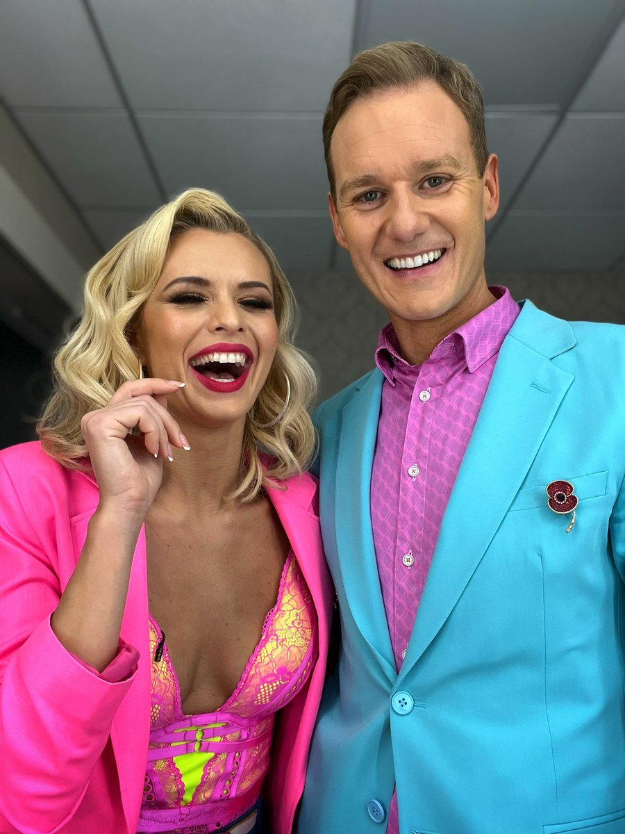 Dan Walker tweet media