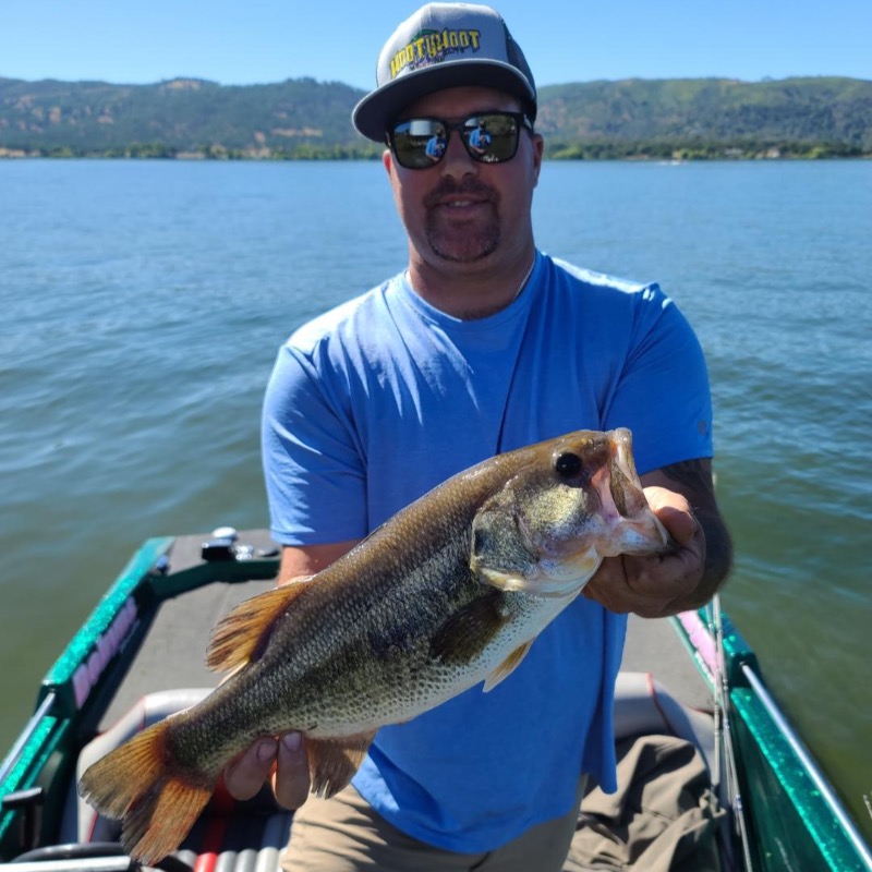 ttba_fishing's tweet photo. #TTBA #angler #teamtraillbassnassociation #dontbwishinbfishin https://t.co/M9iRpOKO86
