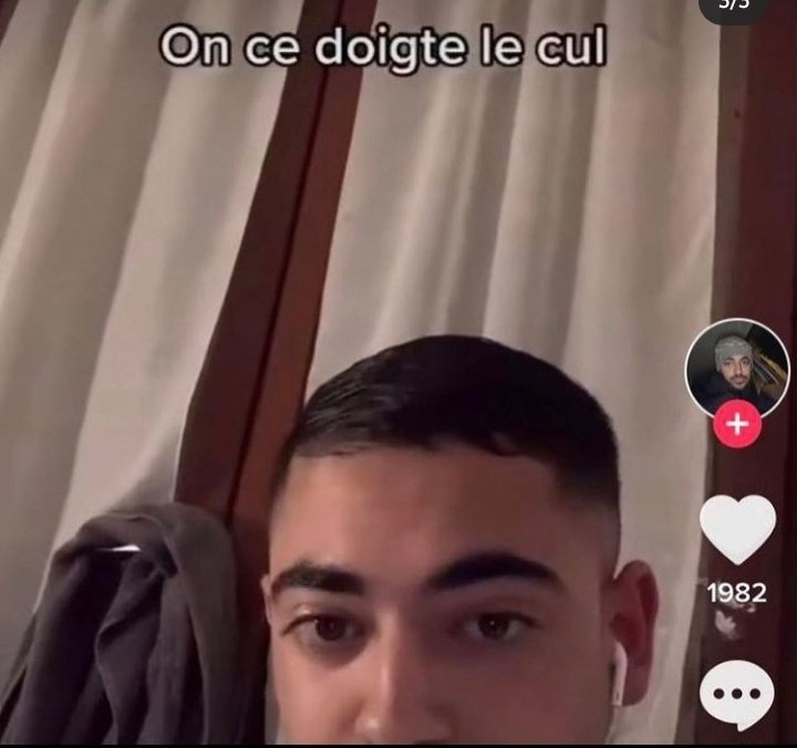 Mr_Cisse_'s tweet photo. Eh bah Tik tok ,c'est claire que ce n'est pas fait pour les mecs..
Les bougs ils manquent carrément d'inspi là https://t.co/IzW3Fs4rTp