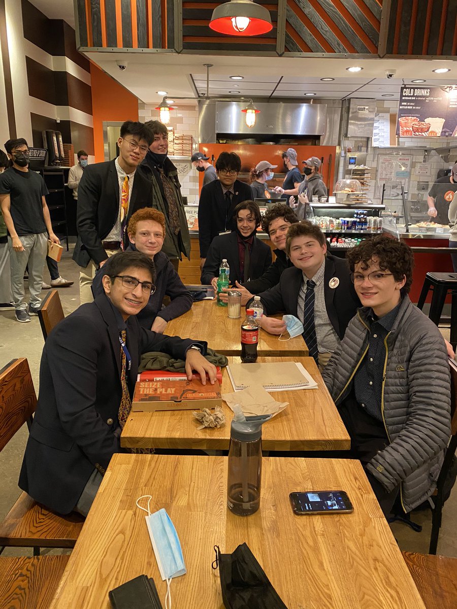 SJMUN's tweet photo. Enjoying our time in Storrs, CT. eating dinner before the delegate dance #UCMUN #SJMUN https://t.co/kTZO5Q2IAt